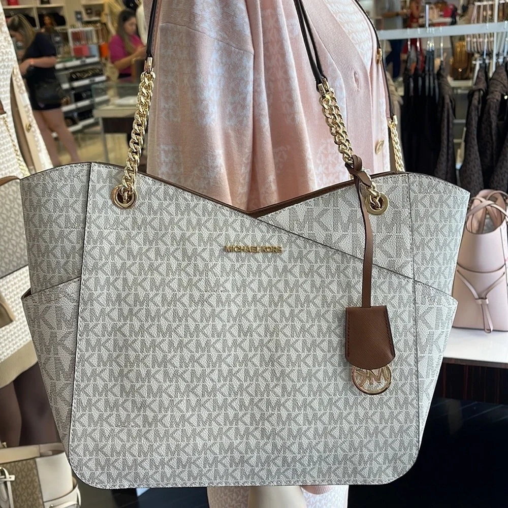 Michael Kors Jet Set Travel Large Chained Tote Shoulder Bag MK Vanilla  NWT